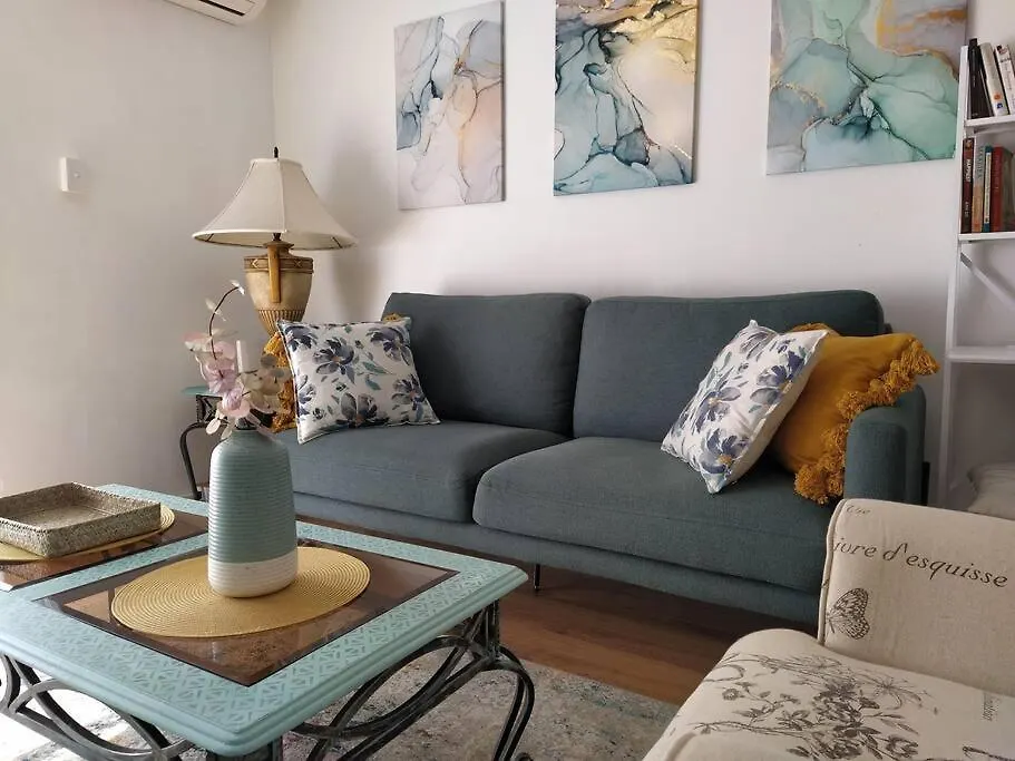 Simply Delightful Unit Close To Cbd And Beach Perth Australia