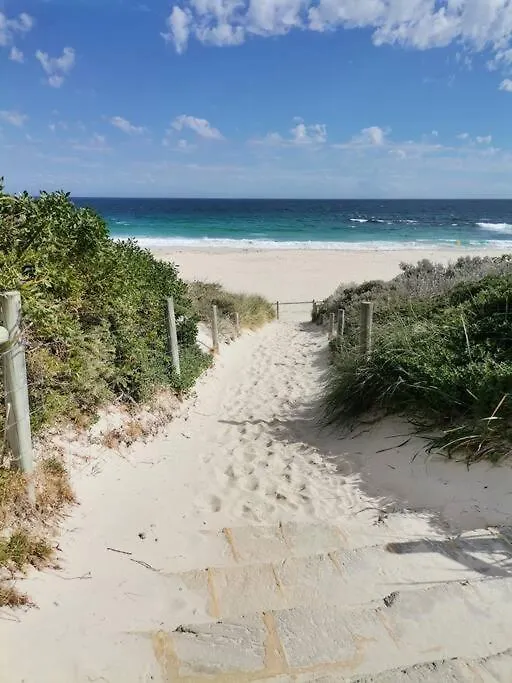 Apartment Simply Delightful Unit Close To Cbd And Beach Perth Australia