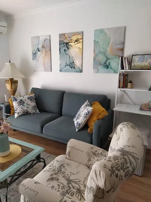 Simply Delightful Unit Close To Cbd And Beach Perth Australia